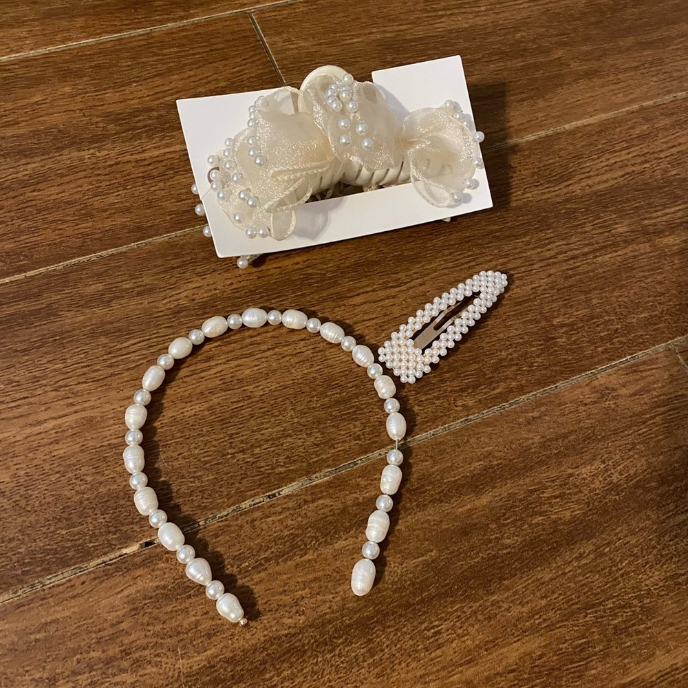 New Elegant Faux Pearl white Headband and Hair Clip Set 3 Bow Claw Wedding Bride